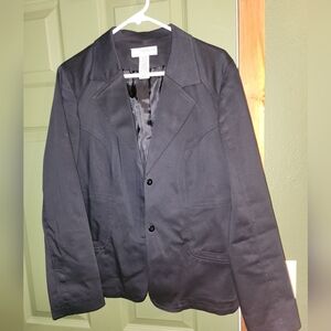 Women's Sag Harbor Stretch Black 2 Button Blazer with pockets.